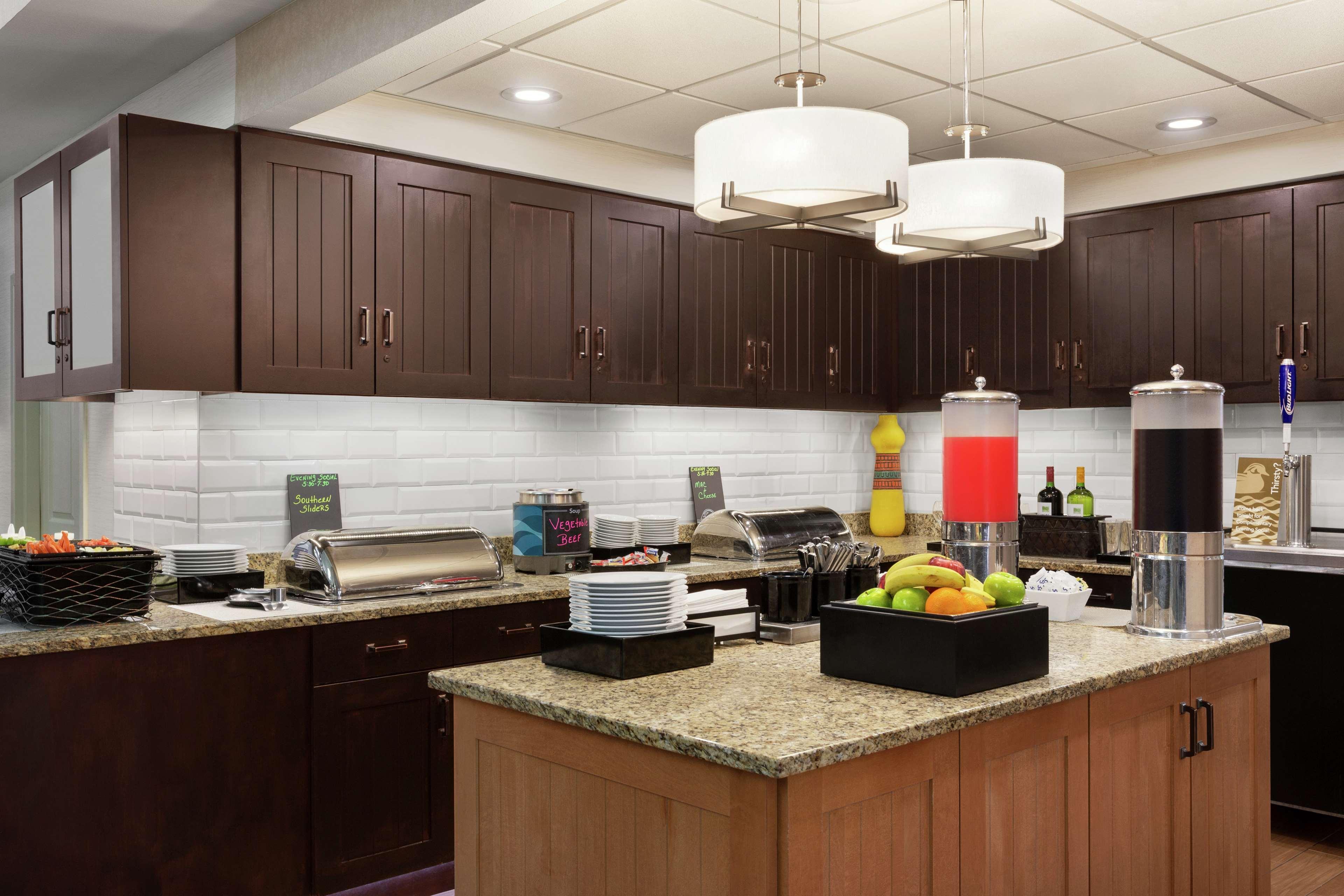 Homewood Suites By Hilton Dallas-Park Central Area Ngoại thất bức ảnh